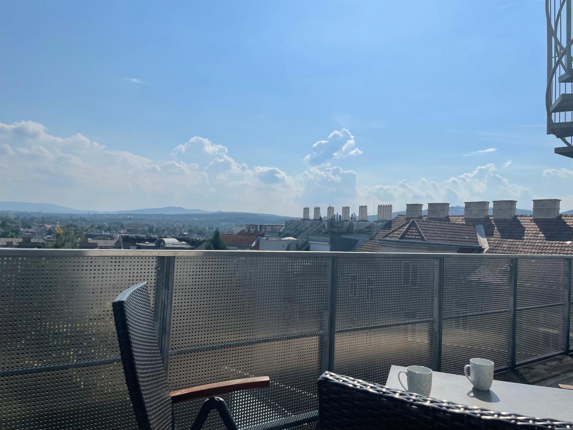 Rooftop Terrace- Panoramablick Ueber Wien Apartment Ngoại thất bức ảnh