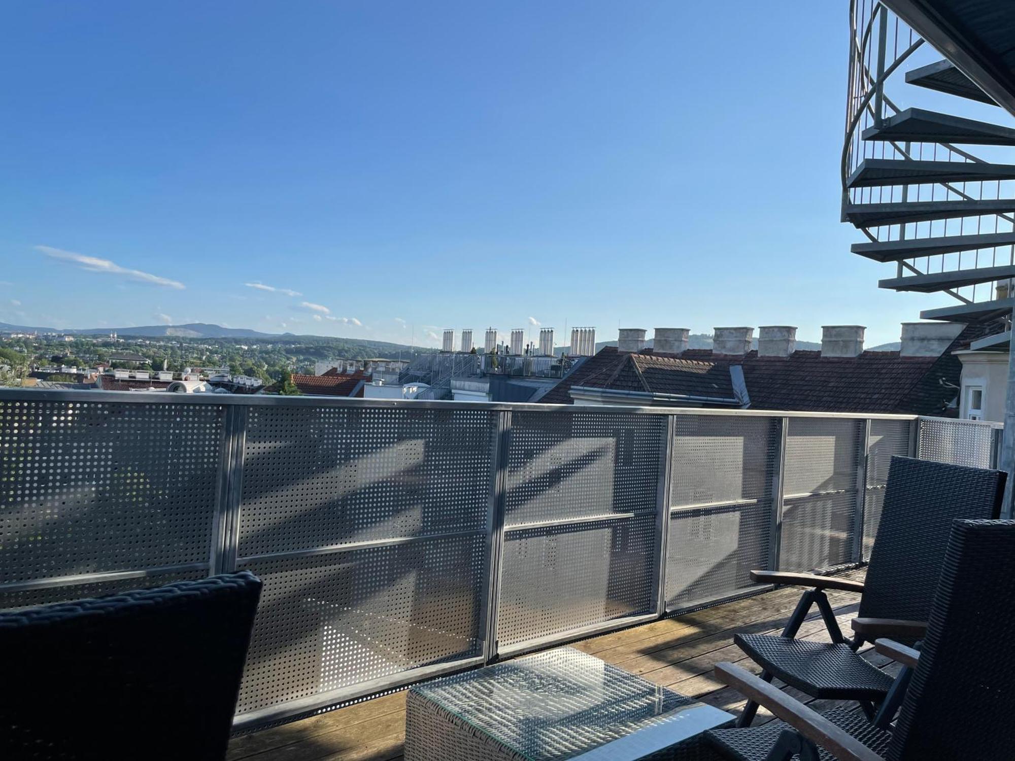 Rooftop Terrace- Panoramablick Ueber Wien Apartment Ngoại thất bức ảnh